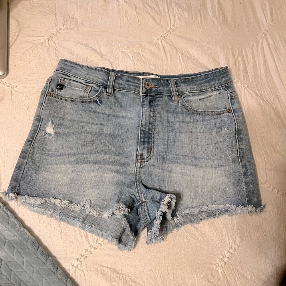 KanCan shorts